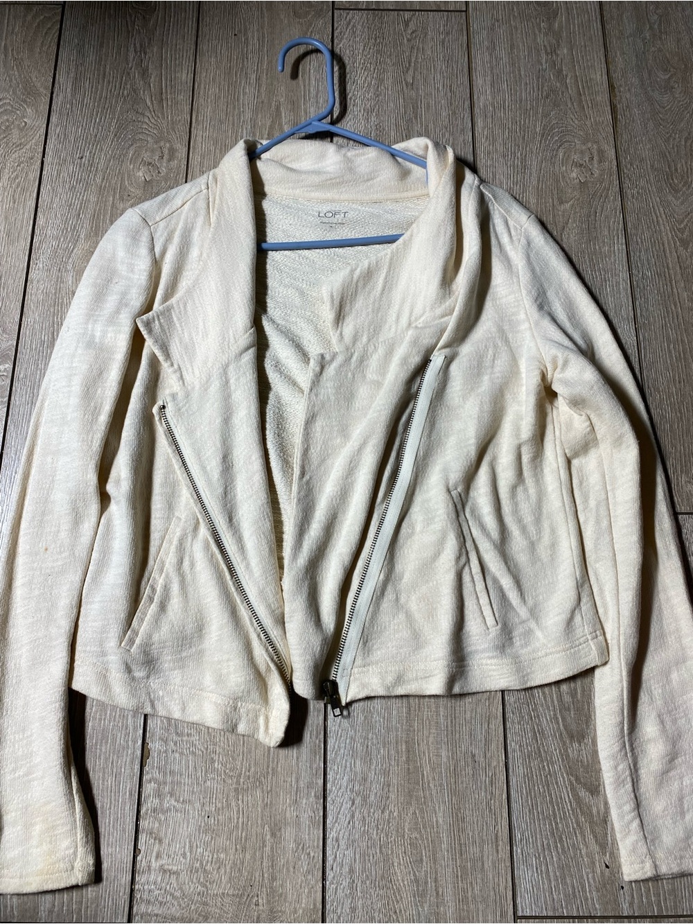 Ann Taylor LOFT Cream Asymmetrical Zip Knit Moto Jacket